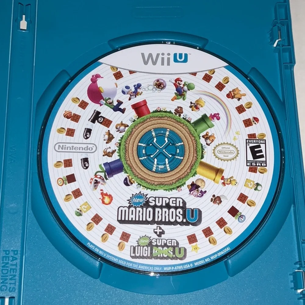 Nintendo Wii New Super Mario Bros. U + Super Luigi U Blue Case Complete - Picture 4 of 7